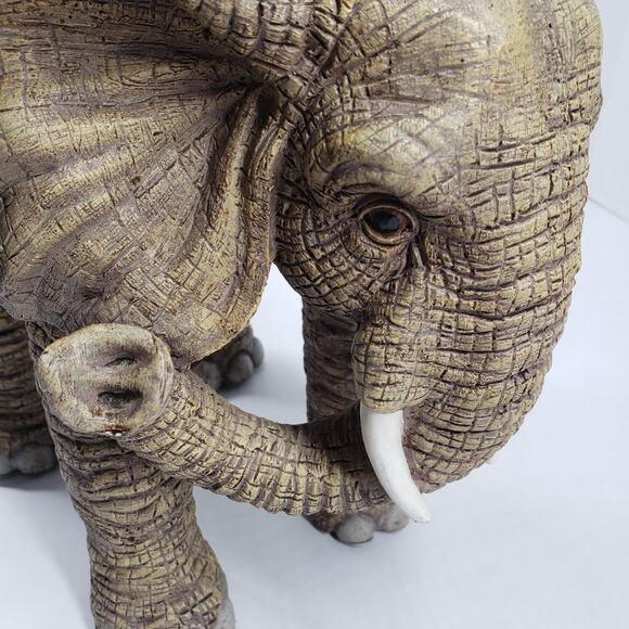 Vintage African Resin Elephant 11" Gray Plant Stand Table Statue Garden Bohemian - Picture 14 of 16